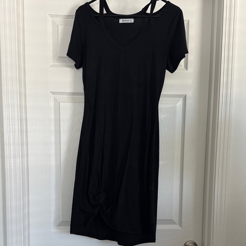 Chic Black Twist Mini Dress